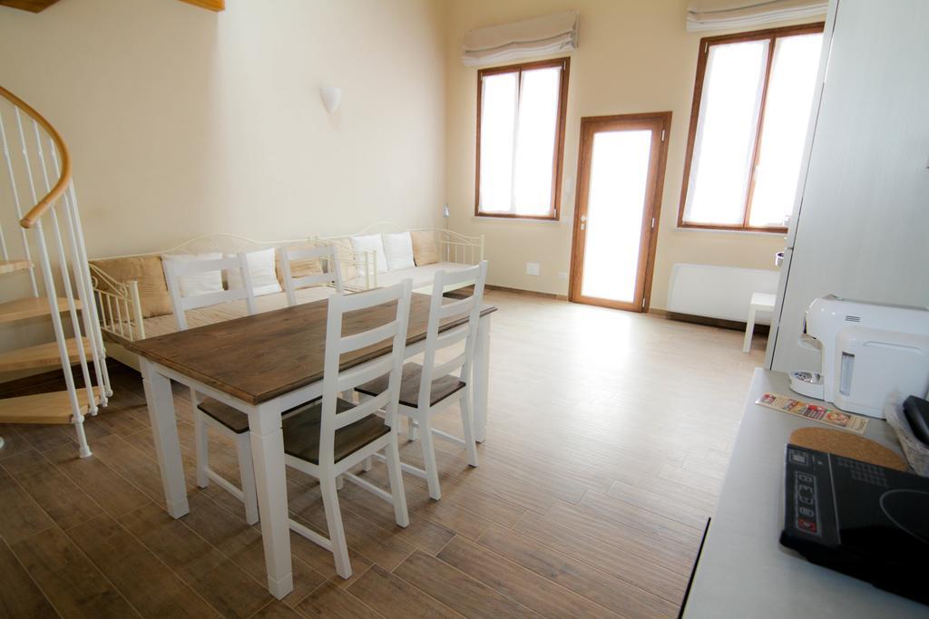 Agriturismo Cascina Della Fontana ロディ 部屋 写真
